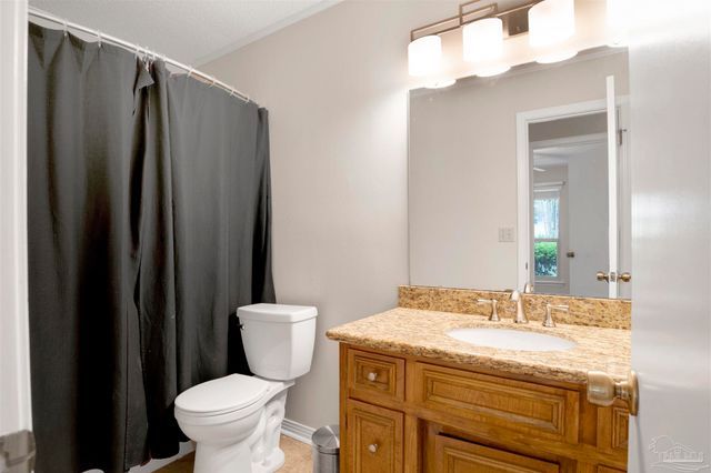 10014 Huntsman Path, Pensacola, FL 32514