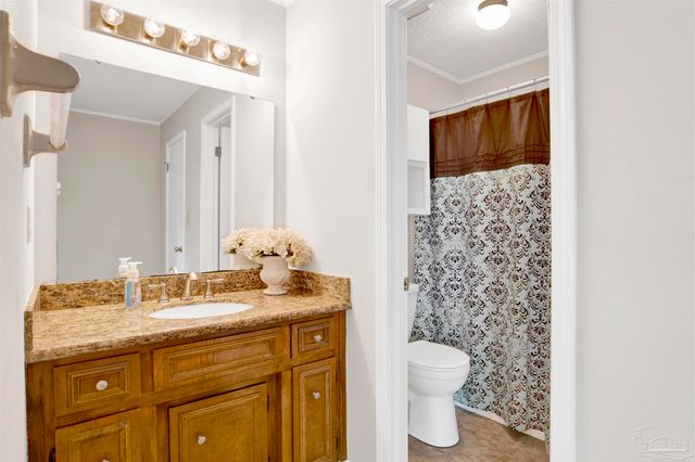 10014 Huntsman Path, Pensacola, FL 32514