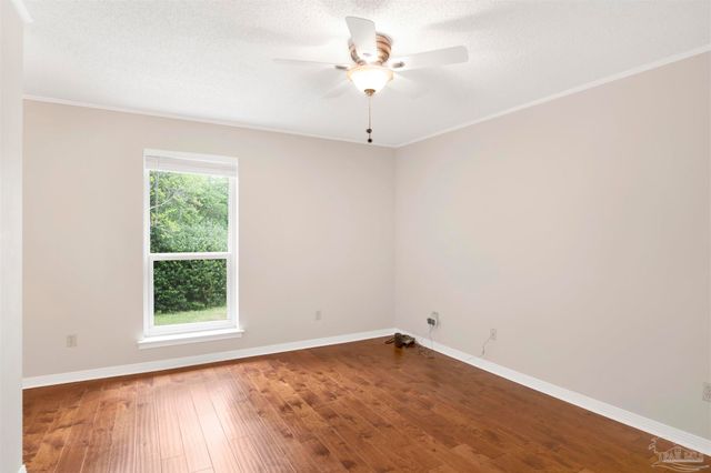 10014 Huntsman Path, Pensacola, FL 32514