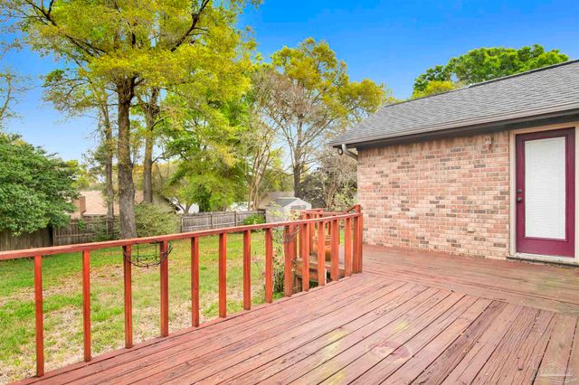 10014 Huntsman Path, Pensacola, FL 32514