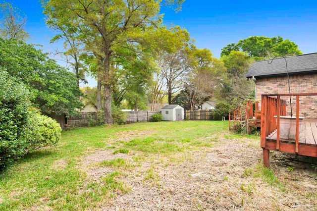 10014 Huntsman Path, Pensacola, FL 32514