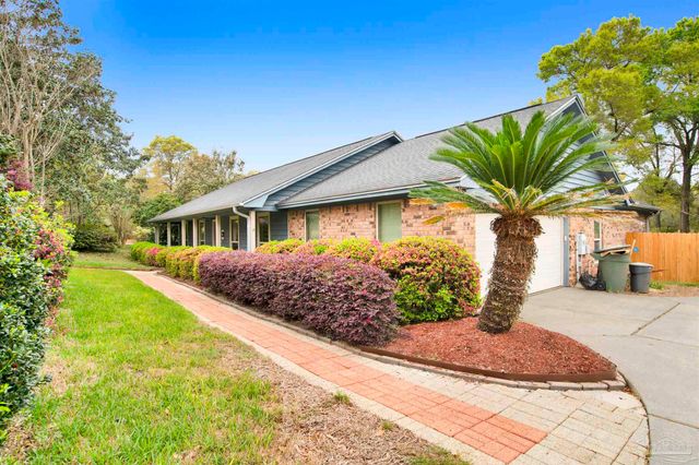 10014 Huntsman Path, Pensacola, FL 32514