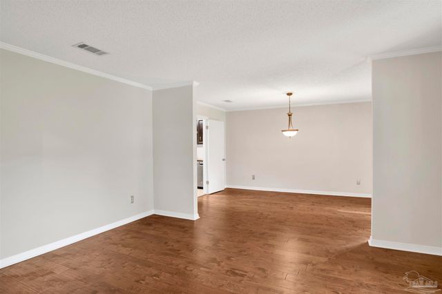 10014 Huntsman Path, Pensacola, FL 32514