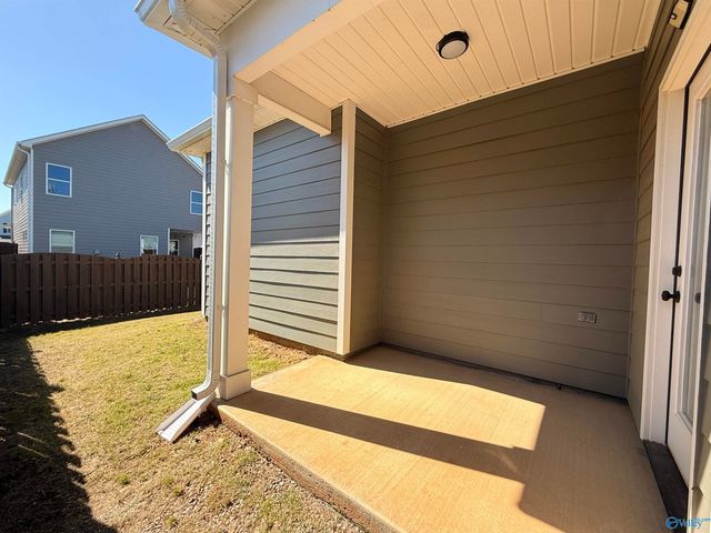 1033 Highgrove Heights, Harvest, AL 35749
