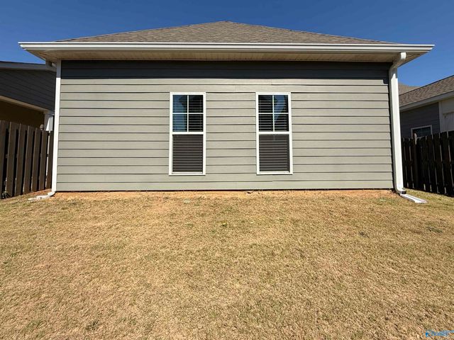 1033 Highgrove Heights, Harvest, AL 35749