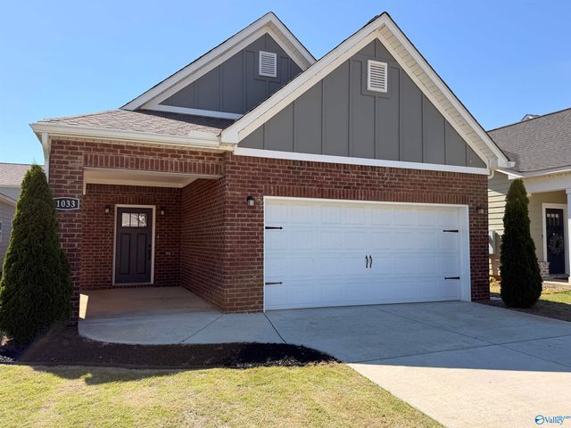 1033 Highgrove Heights, Harvest, AL 35749