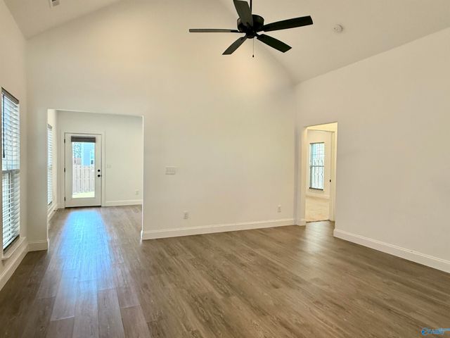1033 Highgrove Heights, Harvest, AL 35749