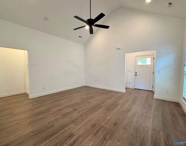 1033 Highgrove Heights, Harvest, AL 35749