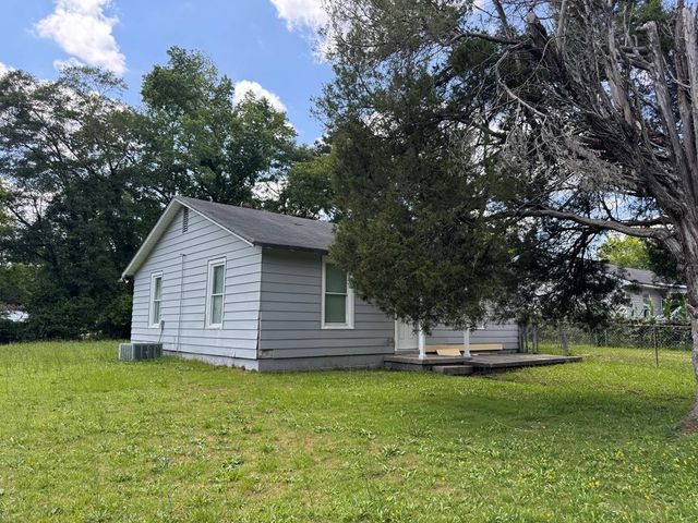 424 15th Avenue South, Phenix City, AL 36869