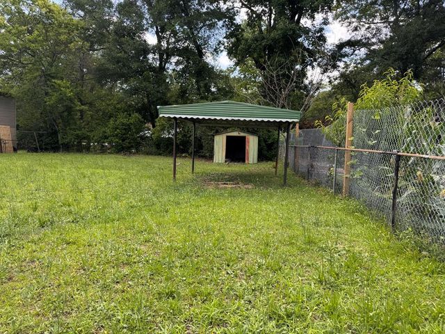424 15th Avenue South, Phenix City, AL 36869