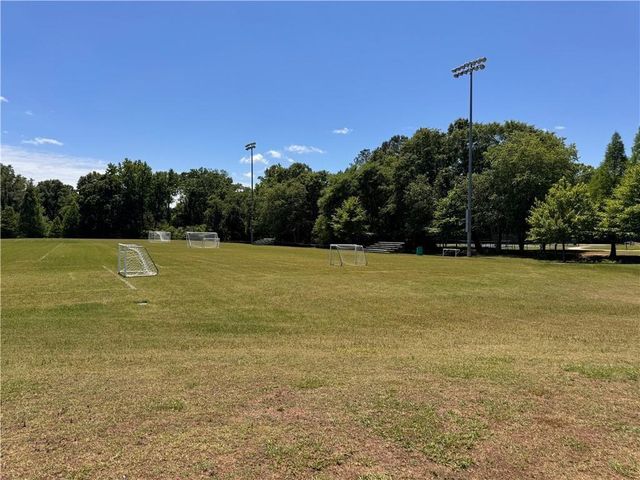 424 15th Avenue South, Phenix City, AL 36869
