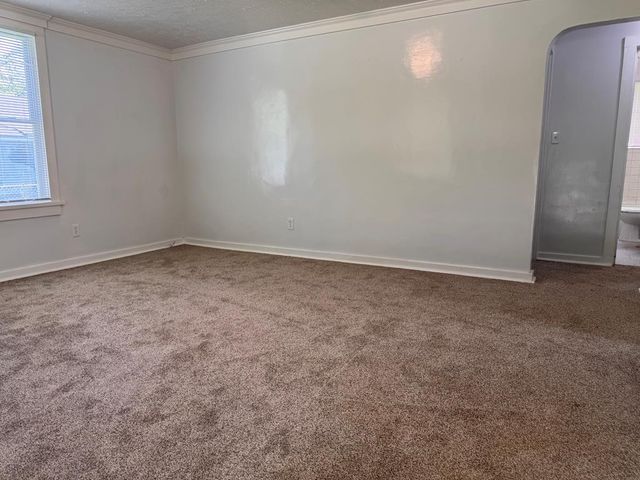 424 15th Avenue South, Phenix City, AL 36869