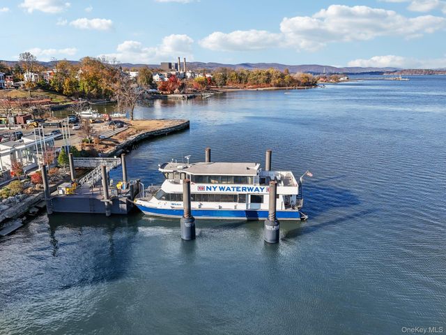 1220 Round Pointe Drive, Haverstraw, NY 10927