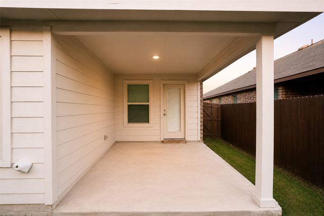 1221 Trevino Road, Forney, TX 75126