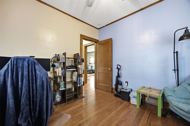 1534 Center Street NE, Cedar Rapids, IA 52402