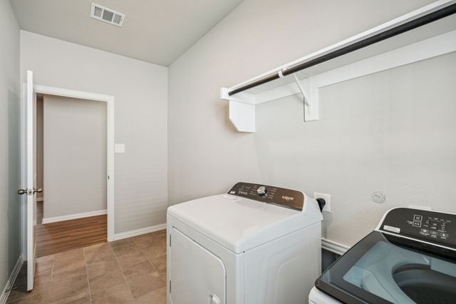 2111 Longchamp Lane, Seagoville, TX 75159