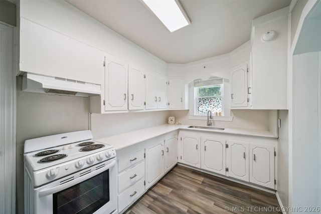 501 S 44th West Avenue, Tulsa, OK 74127