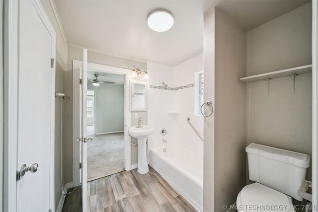 501 S 44th West Avenue, Tulsa, OK 74127
