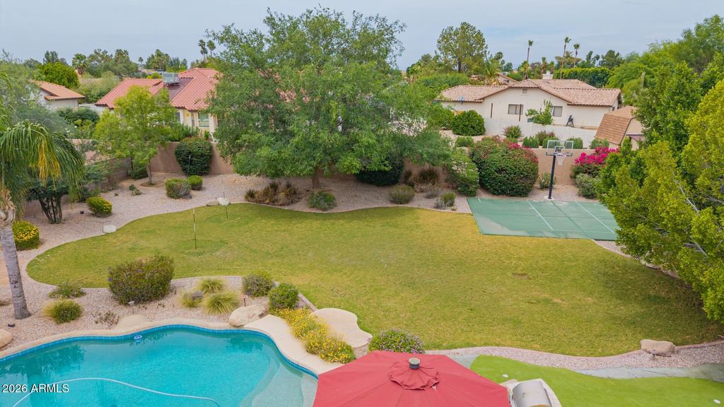 Image 24 of property listing at 5930 E DANBURY Road, Scottsdale, AZ 85254