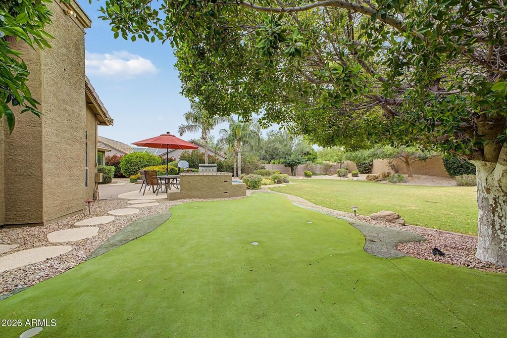 Image 42 of property listing at 5930 E DANBURY Road, Scottsdale, AZ 85254