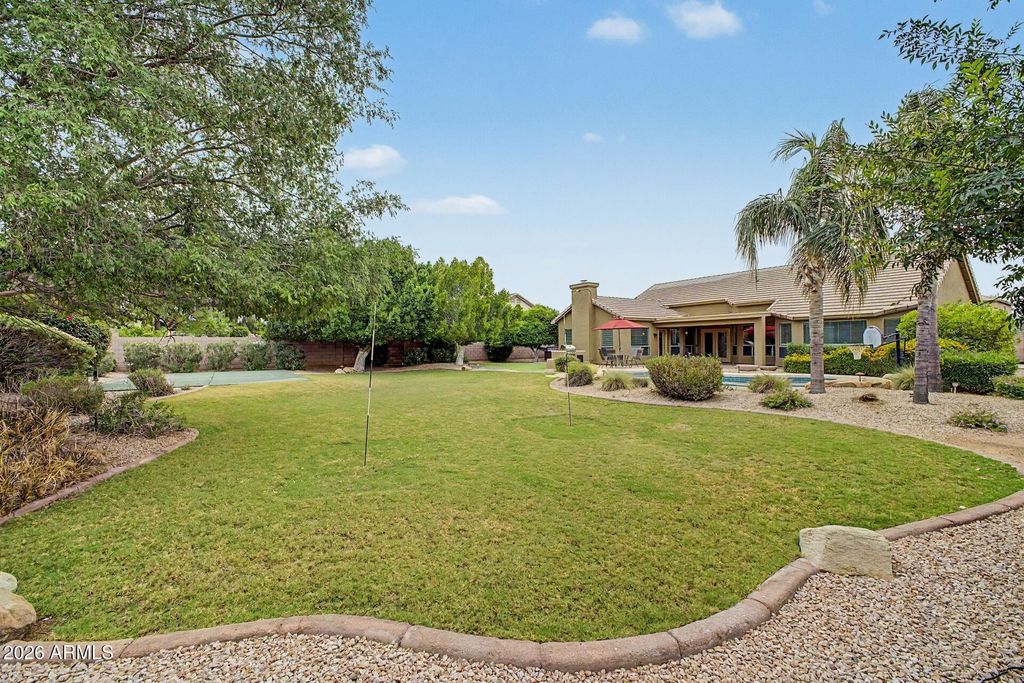 Image 45 of property listing at 5930 E DANBURY Road, Scottsdale, AZ 85254