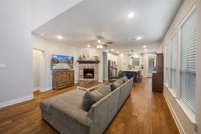 1821 Eagle Landing, Van Alstyne, TX 75495