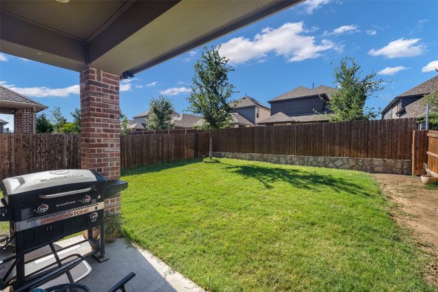 1821 Eagle Landing, Van Alstyne, TX 75495