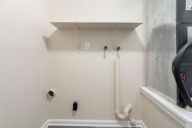 5136 BARNEGAT POINT ROAD, Orlando, FL 32808