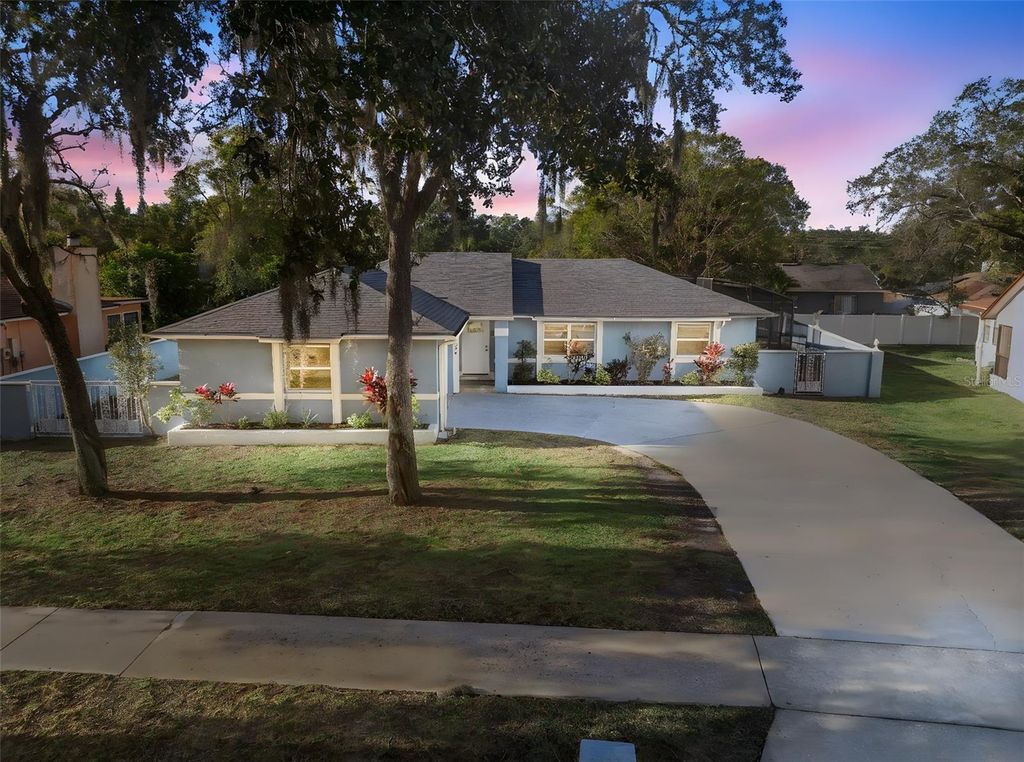 5136 BARNEGAT POINT ROAD, Orlando, FL 32808