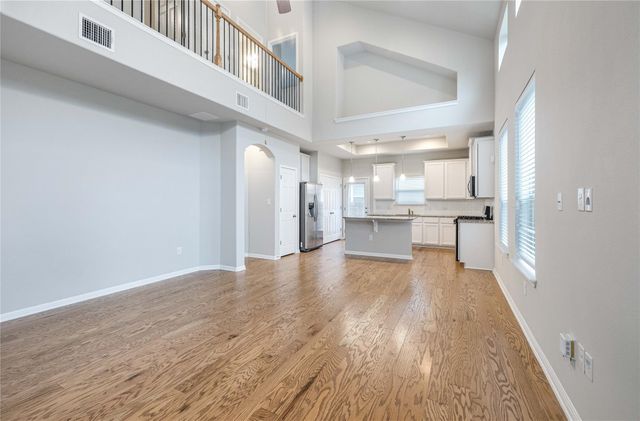 904 Boatswain WAY, Austin, TX 78748