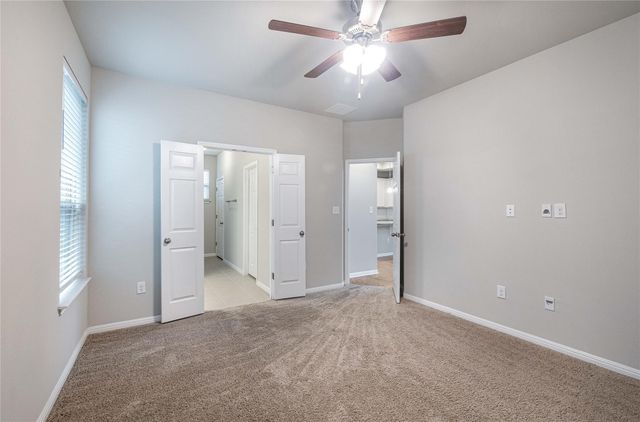 904 Boatswain WAY, Austin, TX 78748