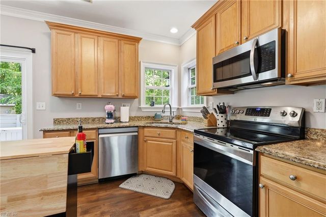 3608 Royal Palm Arch, Virginia Beach, VA 23452