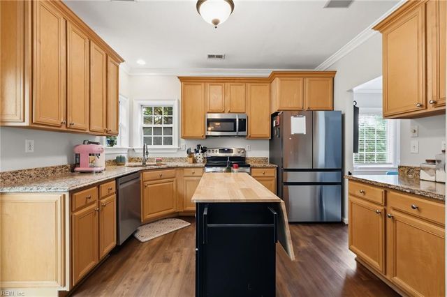 3608 Royal Palm Arch, Virginia Beach, VA 23452