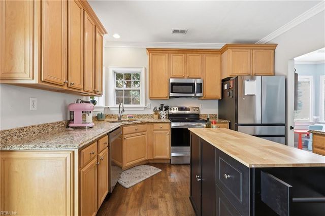 3608 Royal Palm Arch, Virginia Beach, VA 23452
