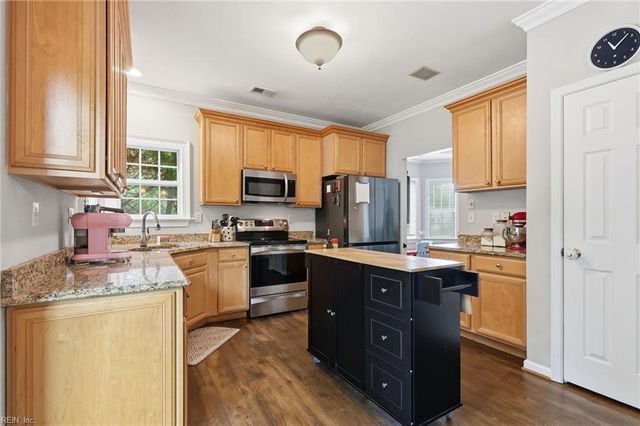 3608 Royal Palm Arch, Virginia Beach, VA 23452