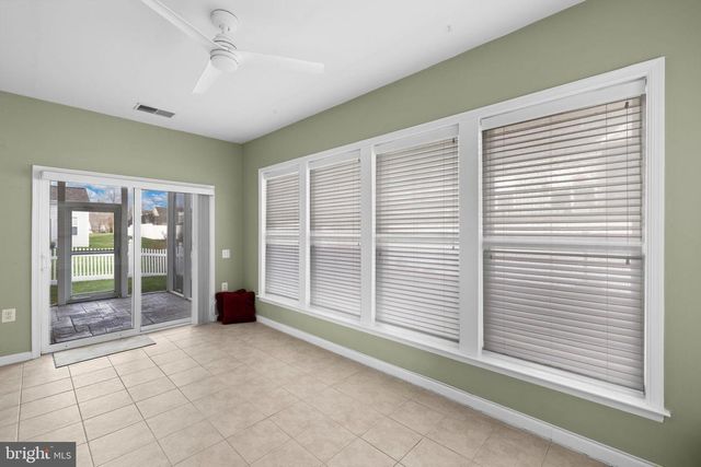 19 CALLOWAY DR, Fredericksburg, VA 22406