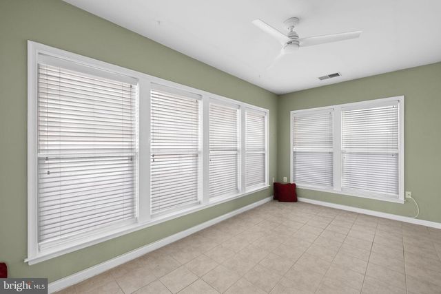 19 CALLOWAY DR, Fredericksburg, VA 22406