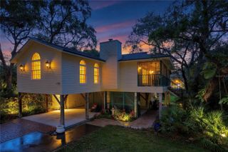 420 HANBY STREET, Crystal Beach, FL 34681