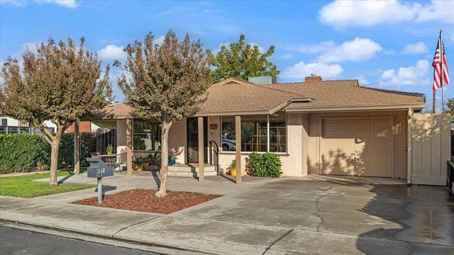 232 Fusco Ave, Modesto, CA 95354