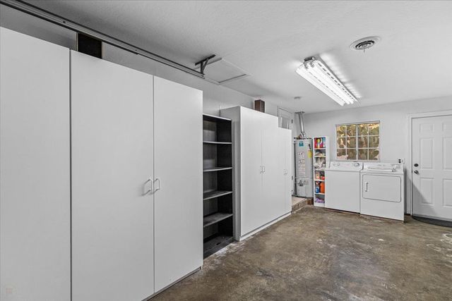 232 Fusco Ave, Modesto, CA 95354