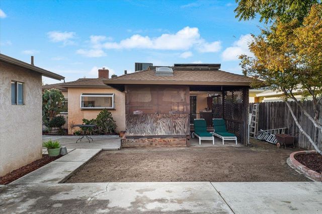 232 Fusco Ave, Modesto, CA 95354