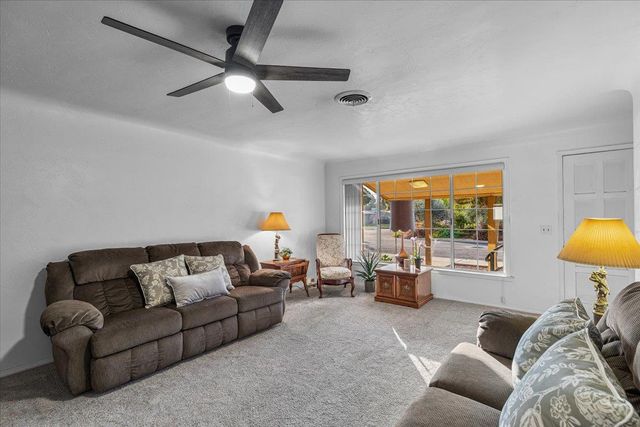 232 Fusco Ave, Modesto, CA 95354