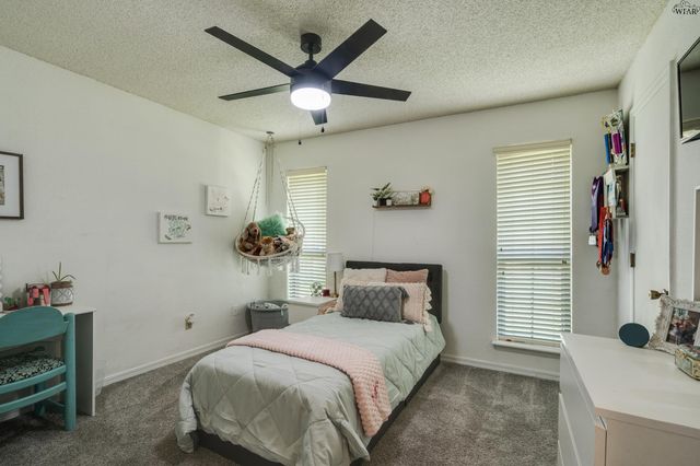 4517 PRINCE EDWARD DRIVE, Wichita Falls, TX 76308