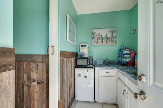 4517 PRINCE EDWARD DRIVE, Wichita Falls, TX 76308