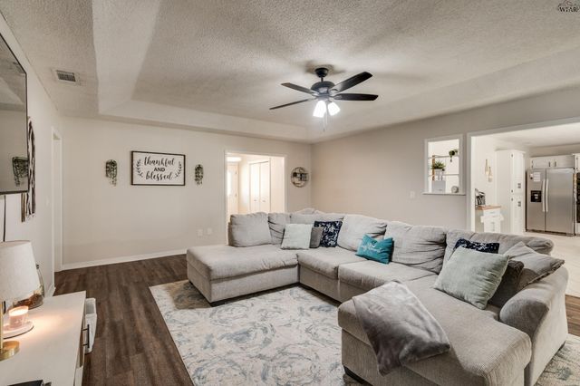 4517 PRINCE EDWARD DRIVE, Wichita Falls, TX 76308