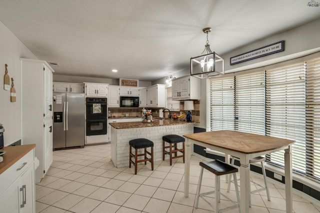 4517 PRINCE EDWARD DRIVE, Wichita Falls, TX 76308