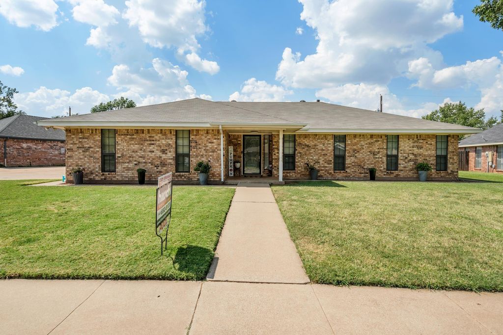 4517 PRINCE EDWARD DRIVE, Wichita Falls, TX 76308