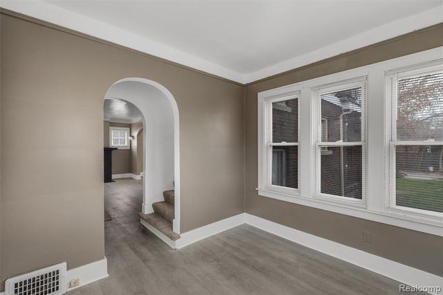 11702 Rosemary Street, Detroit, MI 48213