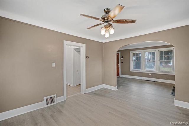 11702 Rosemary Street, Detroit, MI 48213