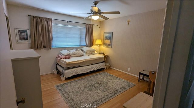 1404 N Mountain Ave, Claremont, CA 91711